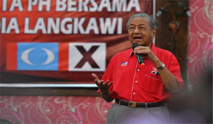 भारतीय तेल कारोबारियों ने रोकी मलेशिया से पाम की खरीद