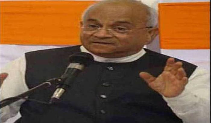 अंग्रेजी की अनिवार्यता खत्म करे सरकार: वैदिक