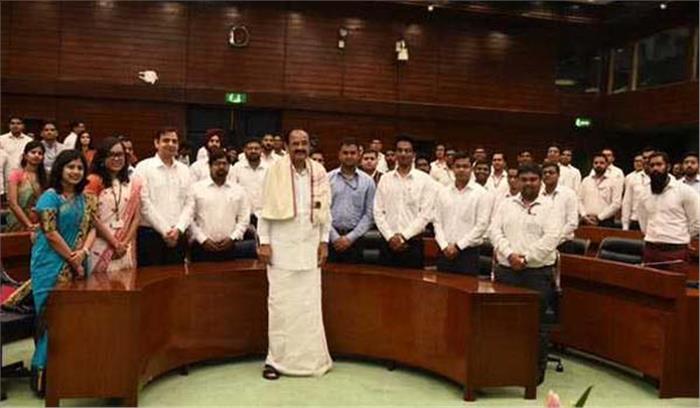 विधायी प्रस्तावों के सामाजिक, आर्थिक आकलन जरूरी: वेंकैया