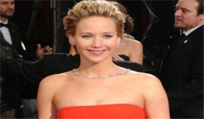 क्या सच में जेनिफर लॉरेंस ने चुपके से अपने आर्ट डीलर मंगेतर से शादी कर ली? क्या सच में जेनिफर लॉरेंस ने चुपके से अपने आर्ट डीलर मंगेतर से शादी कर ली?