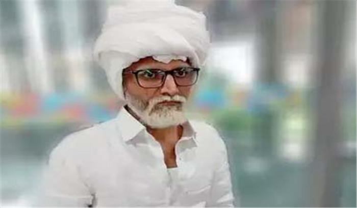 नई दिल्ली एयरपोर्ट पर 81 साल के बूढ़े के लिबास में निकला 32 साल का लड़का