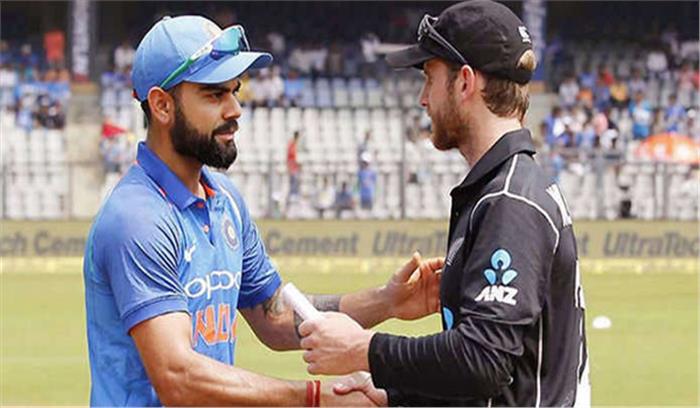 पुणे वनडे : न्यूजीलैंड का टॉस जीतकर बल्लेबाजी का फैसला