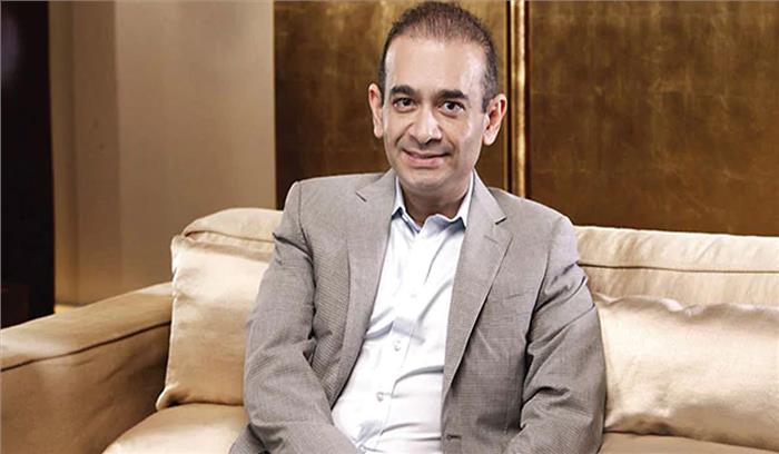 कस्टम ड्यूटी से बचने के मामले में नीरव मोदी फरार घोषित कस्टम ड्यूटी से बचने के मामले में नीरव मोदी फरार घोषित