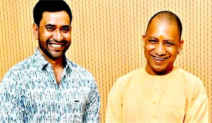 निरहुआ ने योगी से मुलाकात की