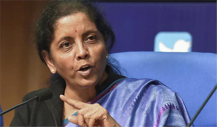 राफेल सौदे को लेकर रक्षा मंत्री ने विपक्ष पर साधा निशाना