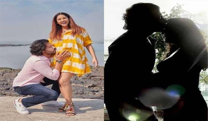 नीति मोहन के घर आया नन्हा मेहमान