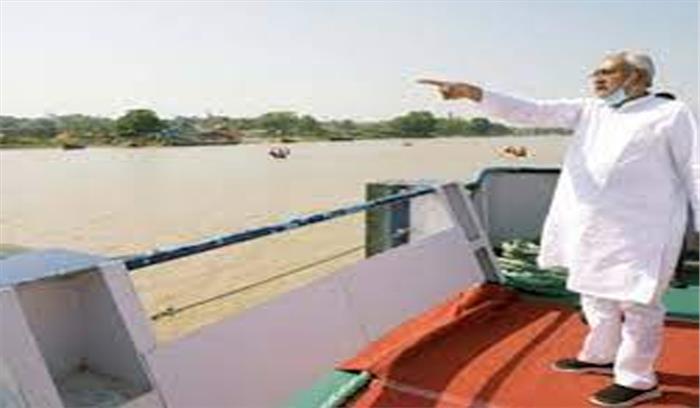 नीतीश ने किया छठ घाटों का निरीक्षण, कहा- व्रतियों को कोई कठिनाई न हो