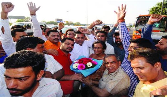 दीप प्रज्ज्वलन के साथ शिल्पोत्सव का शुभारंभ