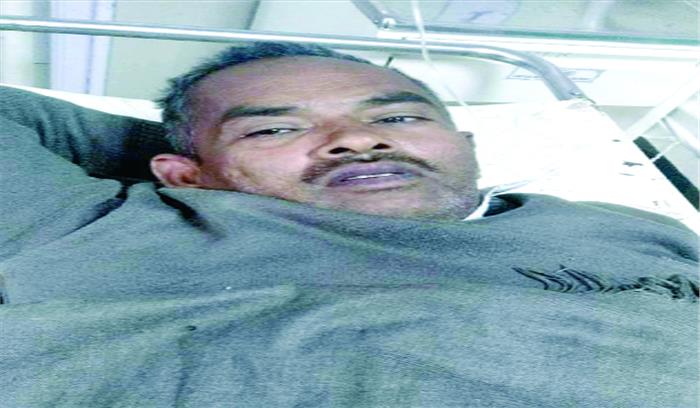 मजदूर के पैर में अज्ञात बदमाशों ने मारी गोली