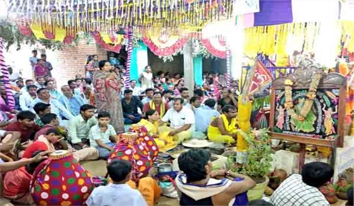 हरिकीर्तन धार्मिक एवं सामाजिक भाई-चारे की मिशाल - रूपकुमारी चौधरी