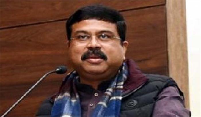 पूर्वोत्तर में गैस उपलब्ध कराने में तेजी लाएं कंपनियां : प्रधान