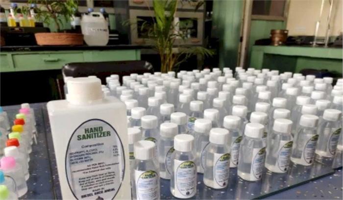 उत्तर रेलवे ने 325 लीटर सेनिटाइजर, 600 फेस मास्क और 60 कवरॉल बनाए