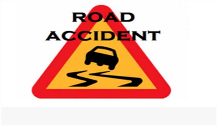 कार के दुर्घटनाग्रस्त हो जाने से व्यक्ति की मौत