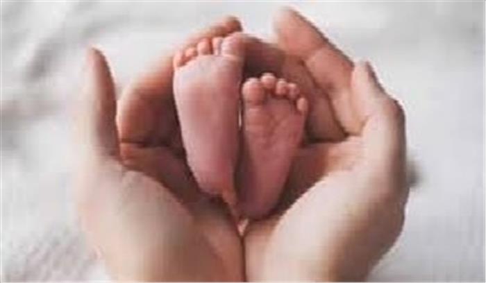 ओडिशा में श्रमिक ट्रेन में एक और महिला ने बच्चे को जन्म दिया