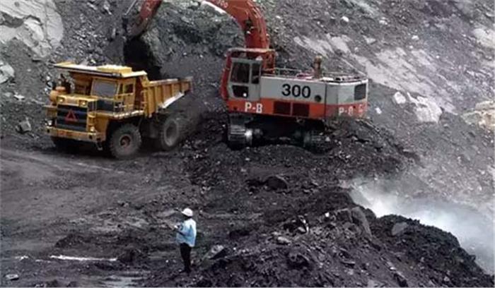 ओडिशा के एमसीएल कोयला खदान में 4 मजदूरों के फंसे होने की आशंका ओडिशा के एमसीएल कोयला खदान में 4 मजदूरों के फंसे होने की आशंका