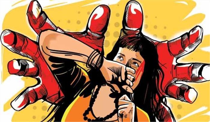 पुलिस की नई करतूत, पहले लड़की से की छेड़छाड़, बाद में जीजा को बनाया आरोपी