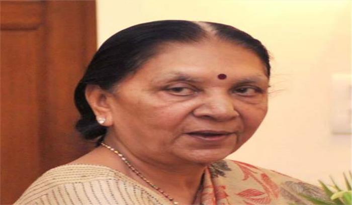 जिम्मेदार अधिकारियों को साथ लेकर समस्या का निराकरण करें : राज्यपाल