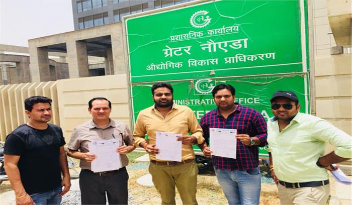 आप का प्राधिकरण पर प्रदर्शन 