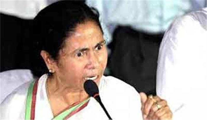 मोदी सरकार ने विमान दुर्घटना में मेरी हत्या की साजिश रची : ममता