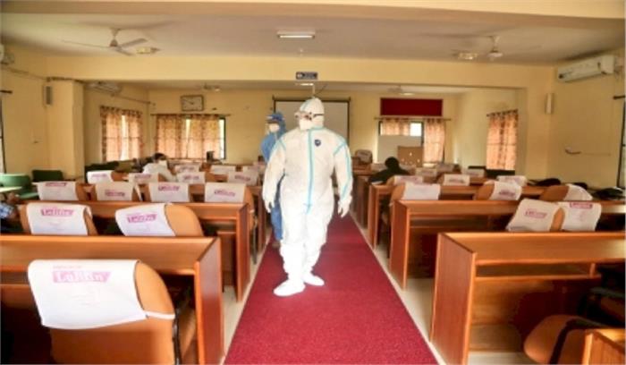 ऑनलाइन नहीं, पहले की तरह कागज-कलम से देनी होंगी बोर्ड परीक्षाएं