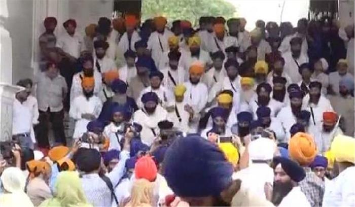 स्वर्ण मंदिर में लगे खालिस्तान जिंदाबाद के नारे