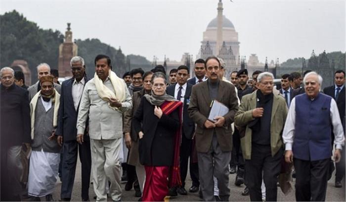 विपक्षी प्रतिनिधिमंडल ने राष्ट्रपति से मुलाकात कर सीएए वापस लेने की मांग की