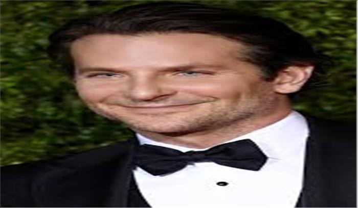 ब्रैडली कूपर को पेटा ने पुरस्कार से सम्मानित कि ब्रैडली कूपर को पेटा ने पुरस्कार से सम्मानित कि