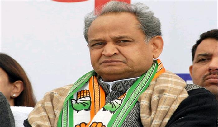 पीसीसी अध्यक्ष को मुख्यमंत्री उम्मीदवार बनाना गलत परंपरा : गहलोत पीसीसी अध्यक्ष को मुख्यमंत्री उम्मीदवार बनाना गलत परंपरा : गहलोत