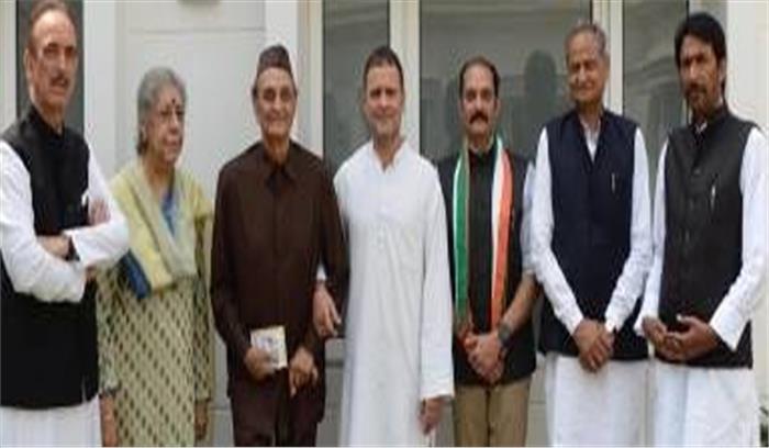 कांग्रेस में शामिल हुए पीडीपी के पूर्व नेता विक्रमादित्य सिंह