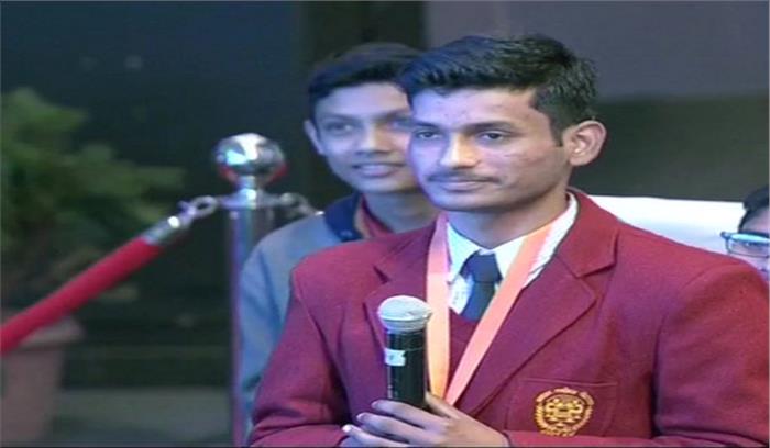 छात्र ने लोकसभा चुनाव की तैयारियों पर पूछा पीएम मोदी से सवाल