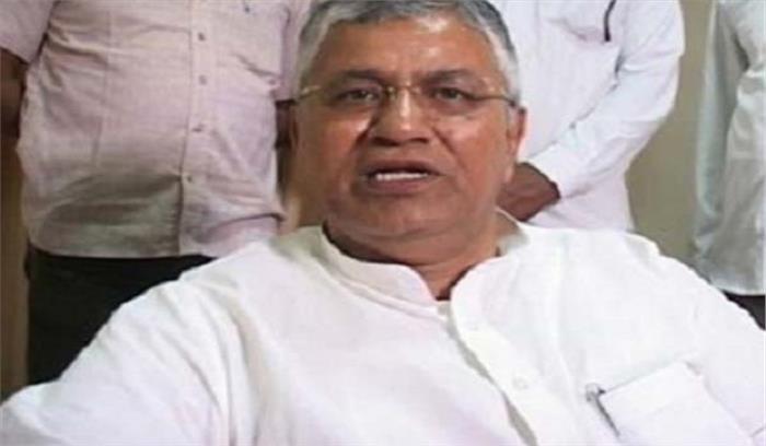 सरकारी स्कूलों में सौर ऊर्जा से विद्युत व्यवस्था की जाएगी: पी पी चौधरी सरकारी स्कूलों में सौर ऊर्जा से विद्युत व्यवस्था की जाएगी: पी पी चौधरी