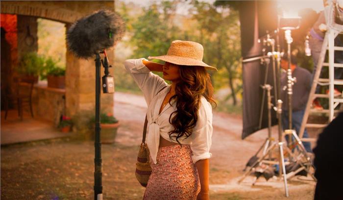 प्रियंका चोपड़ा की अगली मराठी फिल्म का नाम पानी