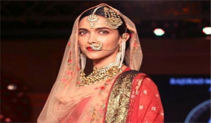 पद्मावती के लिए दीपिका ने ली 13 करोड़