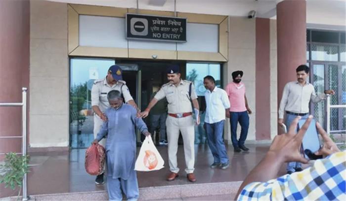 पाकिस्तान की जेल में 23 साल बंद रहे प्रहलाद की वतन वापसी