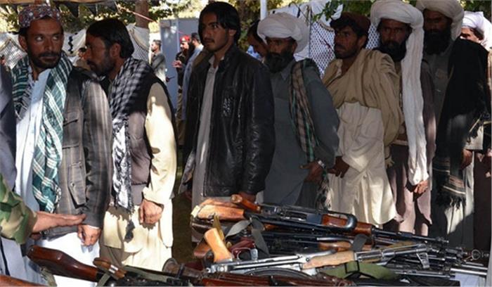 पाकिस्तान : 434 आतंकवादियों का आत्मसमर्पण