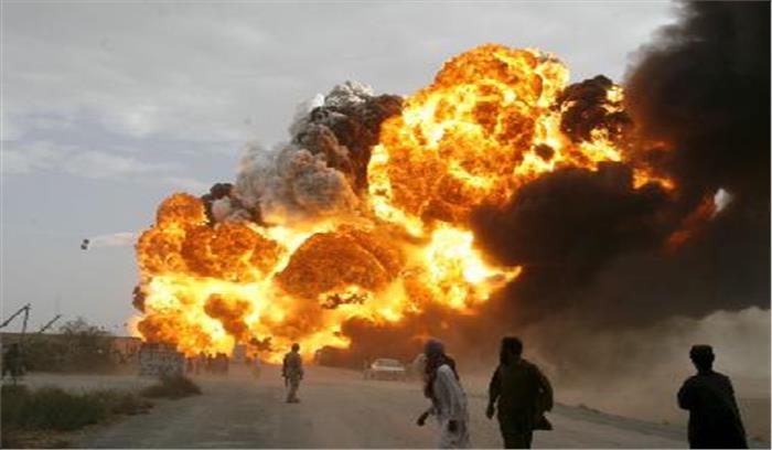 पाकिस्तान : तेल टैंकर में विस्फोट से भयानक नरसंहार