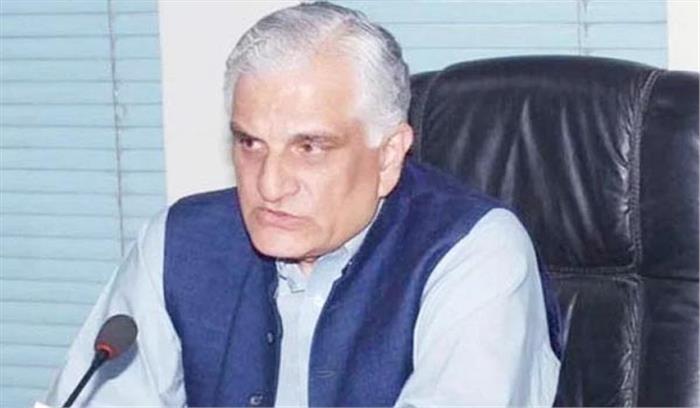 प्रदर्शनकारियों के बीच झड़पों के बाद पाकिस्तान के कानून मंत्री ने दिया इस्तीफा