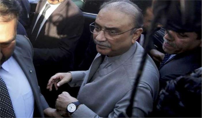 जमानत मिलने के 1 दिन बाद हिरासत से रिहा किए गए जरदारी जमानत मिलने के 1 दिन बाद हिरासत से रिहा किए गए जरदारी