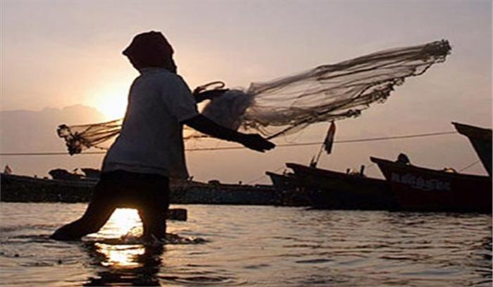 पाकिस्तानी मरीन ने किया चार भारतीय नौका, 22 मछुआरों का अपहरण