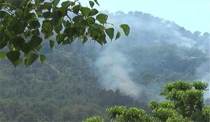 पाकिस्तान ने फिर तोड़ा सीजफायर, 71 स्कूल बंद पाकिस्तान ने फिर तोड़ा सीजफायर, 71 स्कूल बंद