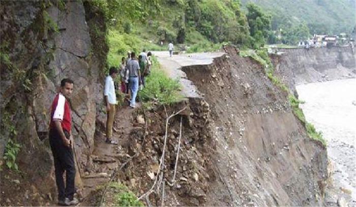 पाकिस्तान में भूस्खलन में 6 मजदूरों की मौत