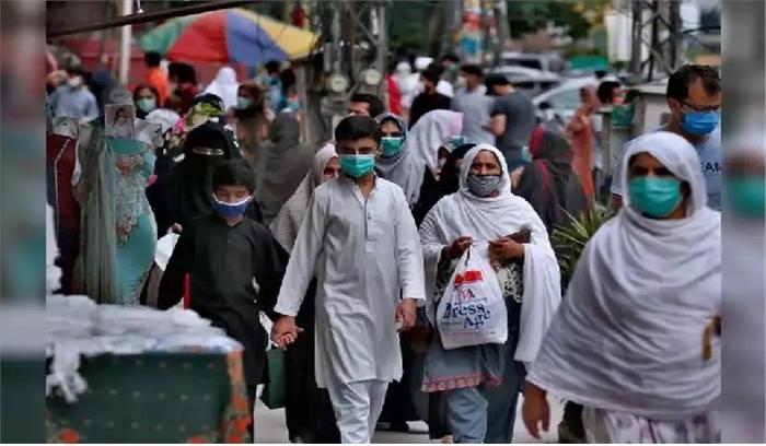 पाकिस्तान में जारी की गई कोरोना के तीसरे लहर की चेतावनी