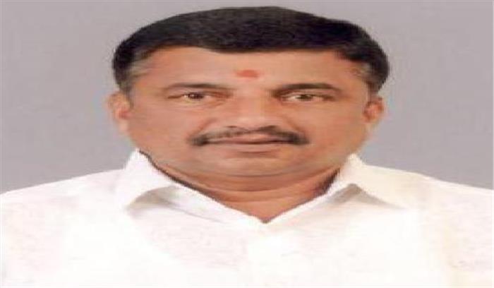 पलानीस्वामी के विश्वास मत प्रस्ताव का बहिष्कार करेंगे: अरुण कुमार 