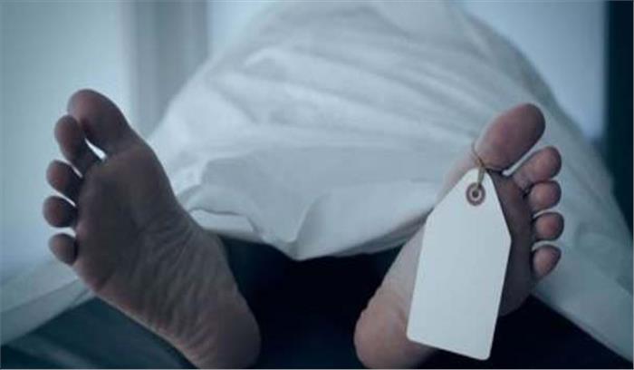 ट्रेन में अज्ञात बुजुर्ग महिला का शव मिला