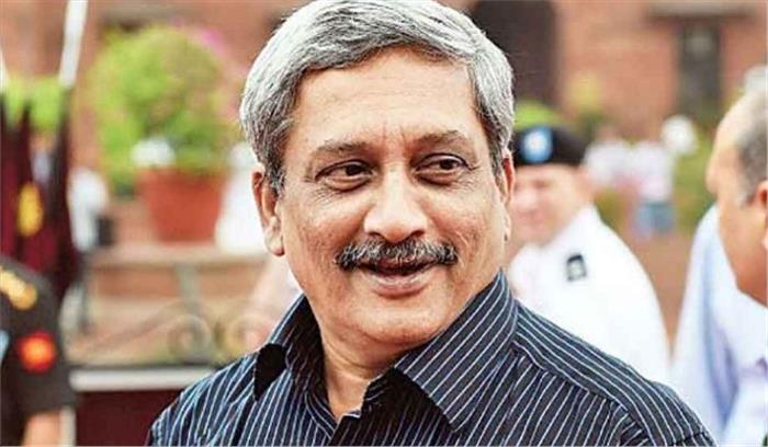 गोवा: साल के पहले दिन पर्रिकर पहुंचे सचिवालय