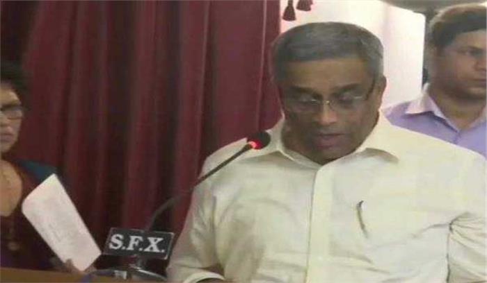 गोवा में बड़ा सियासी ड्रामा:  उप मुख्यमंत्री धावलिकर को पद से हटाया