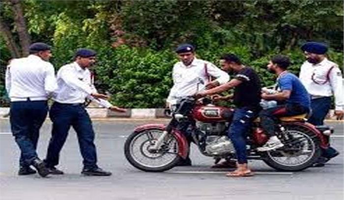 नए यातायात नियमों को लेकर गोवा में राजनीतिक खींचतान शुरू