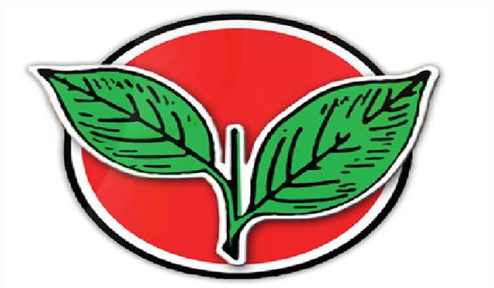 पन्नीरसेल्वम मुख्यमंत्री पद गंवाने की वजह से बागी हुए : AIADMK