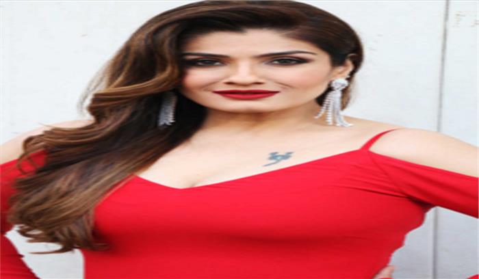 रवीना टंडन ने पापोन की हरकत को घिनौनी और शर्मनाक घटना बताया 