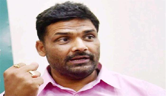 पप्पू यादव ने बजरंग दल पर प्रतिबंध लगाने की मांग की